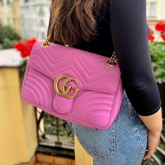 Gucci GG Marmont Matelasse crossbody bag - Picture 11 of 11